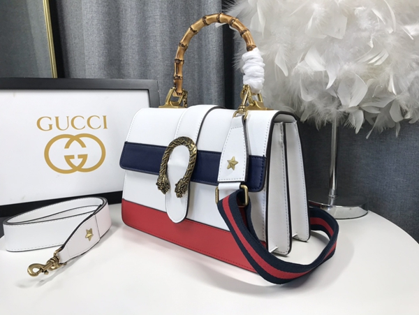 激安グッチバッグコピー側面デザイン